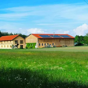 Niedergerner Alpaka Ranch Appartement Haiming
