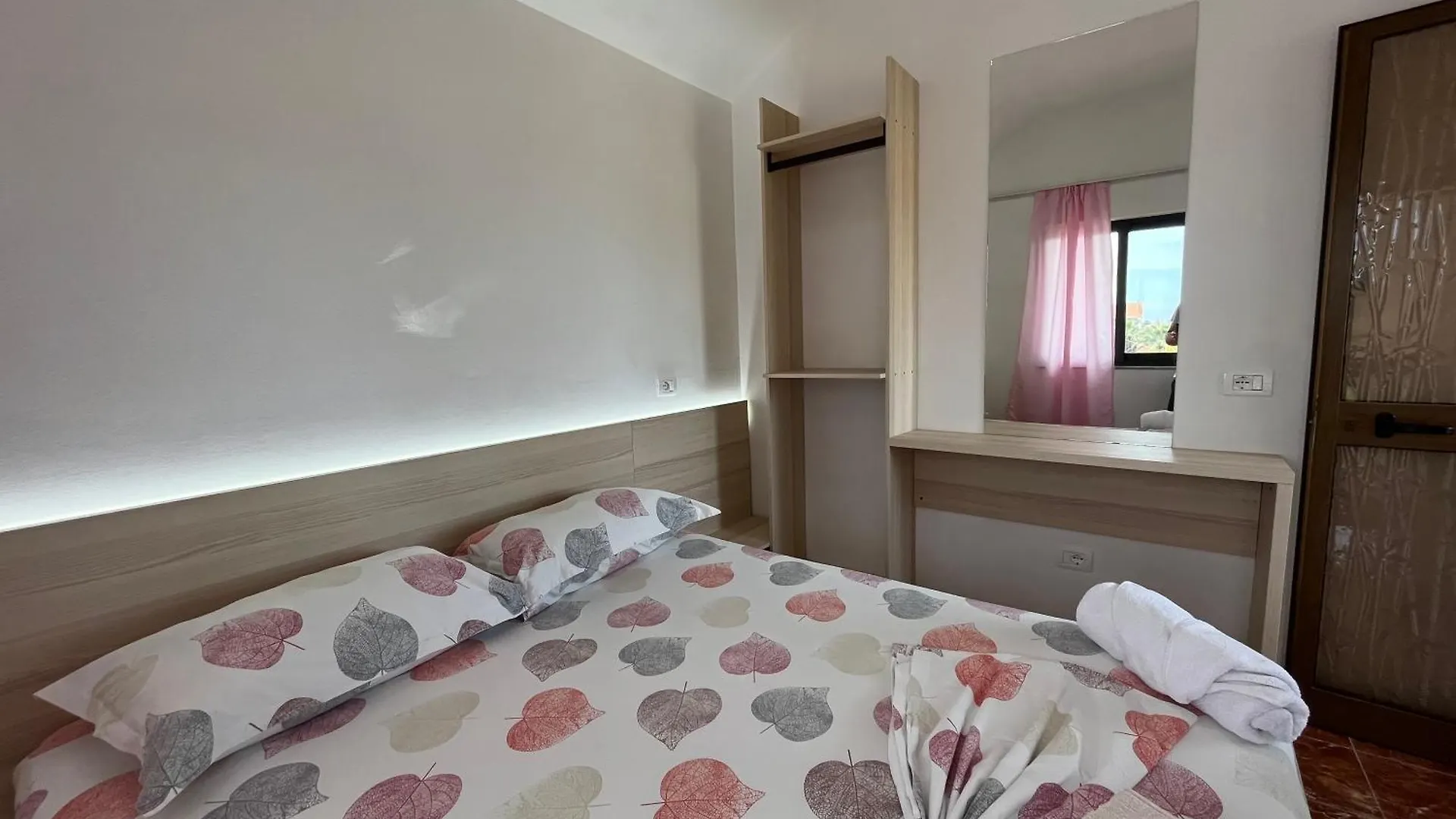 Villa Kasa Durres Albania